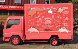 kirimiちゃんのキッチンカー(移動販売車)の製作を行いました。