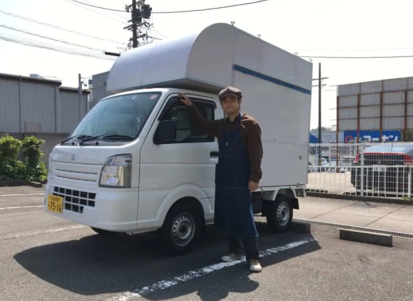愛知県日進市の中野隆史様の「たこ焼き」のキッチンカー
