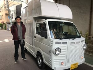 埼玉県熊谷市の馬場様の「唐揚げ弁当」キッチンカーを製作しました。