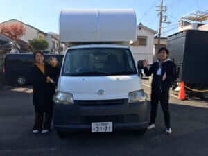 大阪府大阪市の697 KITCHEN（片田真琴）様の「クレープ」キッチンカーを製作しました。