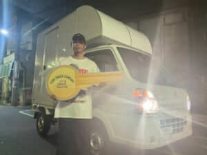 神奈川県横浜市志村華文様の「ホットドック」のキッチンカーを製作させていただきました