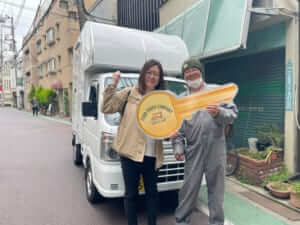 神奈川県横浜市の浦山友子様の「親子丼」のキッチンカーを製作させていただきました。