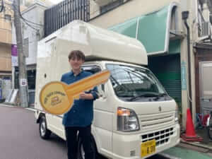 埼玉県所沢市有限会社炎家様のキッチンカーを製作させていただきました。