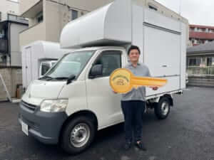 東京都立川市株式会社シンエイ様のキッチンカーを製作させていただきました。