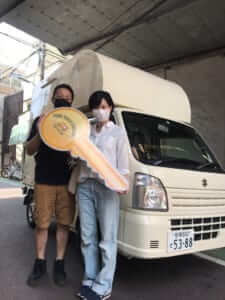 神奈川県海老名市穐本尚美様のキッチンカーを製作させていただきました。