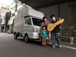 千葉県佐倉市のmochi cafe(長島勇)様の「コーヒー」のキッチンカーを製作させていただきました。