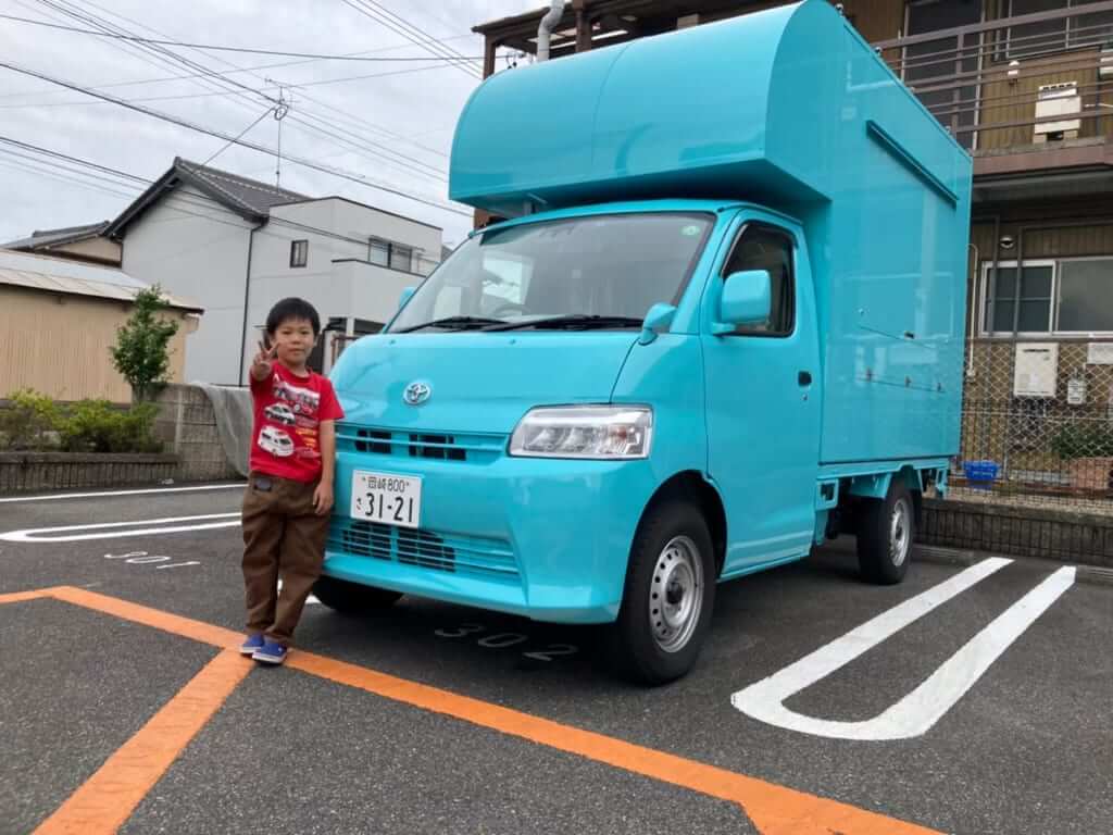 愛知県岡崎市 キッチンクローバー 様のキッチンカーを製作させていただきました 移動販売車 キッチンカー の製作 フードトラックカンパニー 公式 移動販売車 キッチンカー の製作 フードトラックカンパニー 公式