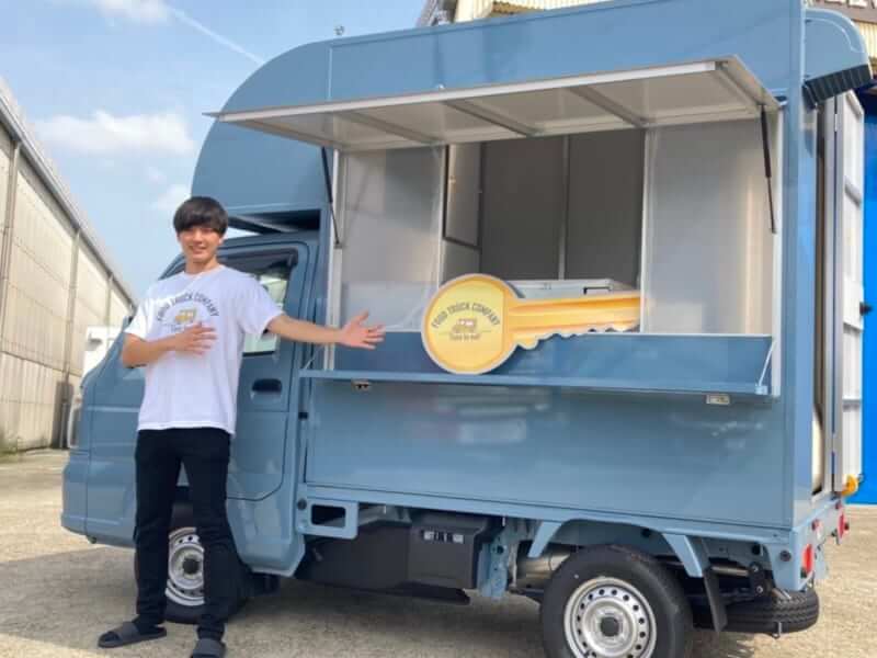名古屋支店ではキッチンカー専門コンサルタントの村田がご案内いたします。