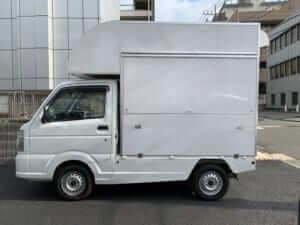 【軽トラック】SUZUKIのサイドスカート付き中古キッチンカー
