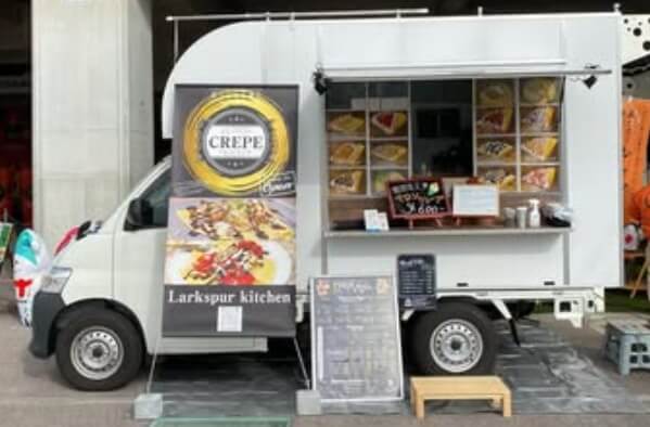神奈川県大和市「Larkspur kitchen」様のキッチンカーを製作させて