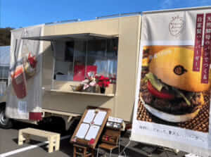 静岡県県静岡市「まるきんカフェ」様のキッチンカーを製作させていただきました