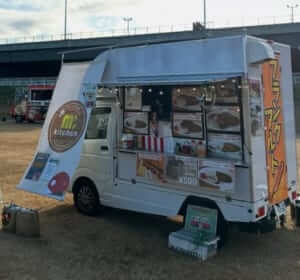 東京都練馬区「M's kitchen」様のキッチンカー