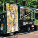 福島県伊達郡「Sabhā Sarge」様のキッチンカーを製作させていただきました