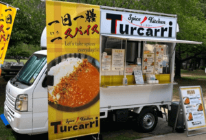千葉県県柏市「Spice Kitchen Turcarri」様のキッチンカーを製作させていただきました