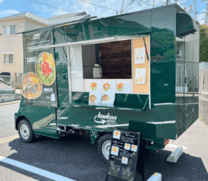 神奈川県横浜市戸塚区「KUOKOA」様のキッチンカーを製作させていただきました