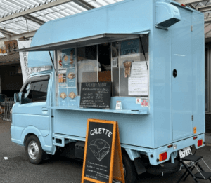 千葉県成田市「SMOKO」様のキッチンカーを製作させていただきました