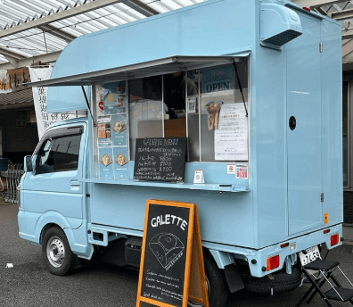 スーちゃん キッチンカー 千葉県成田市「SMOKO」様のキッチンカーを製作させていただき