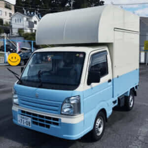 神奈川県相模原市「具だくさんサンドイッチ　そよぎカフェ」様のキッチンカーを製作させていただきました