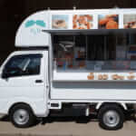 鳥取県倉吉市「ULU」様のキッチンカーを製作させていただきました