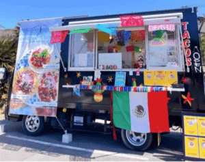福岡県糸島市「Billy's TACO」様のキッチンカーを製作させていただきました