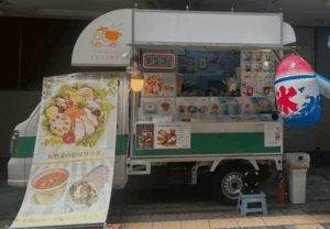福岡県北九州市小倉南区「ことことやさん」様のキッチンカーを製作させていただきました。
