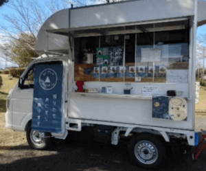 鹿児島県出水市「おにぎりのYururie」様のキッチンカーを製作させていただきました。