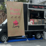 神奈川県茅ヶ崎市「piggyhands」様のキッチンカーを製作させていただきました