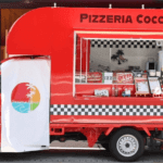 和歌山県日高郡「Pizzeria Cocco」様のキッチンカーを製作させていただきました。