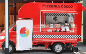 和歌山県日高郡「Pizzeria Cocco」様のキッチンカーを製作させていただきました。