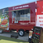 愛知県北名古屋市「scent style kitchen.」様のキッチンカーを製作させていただきました