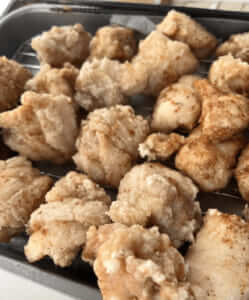 佐賀県三養基郡「キッチンカー ぼたん」様のキッチンカーを製作させていただきました