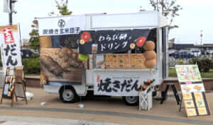 埼玉県加須市「玄MANI〜FIKA〜」様のキッチンカーを製作させていただきました