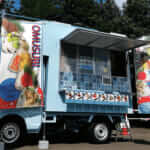 北海道札幌市手稲区「おむすび 未結羽」様のキッチンカーを製作させていただきました