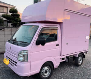 群馬県邑楽郡邑楽町「crepe Babun」様のキッチンカーを製作させていただきました