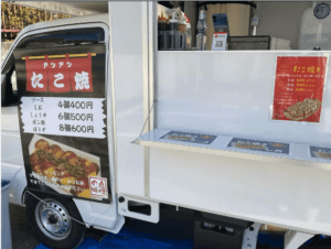 愛知県長久手市「歩蛸」様のキッチンカーを製作させていただきました